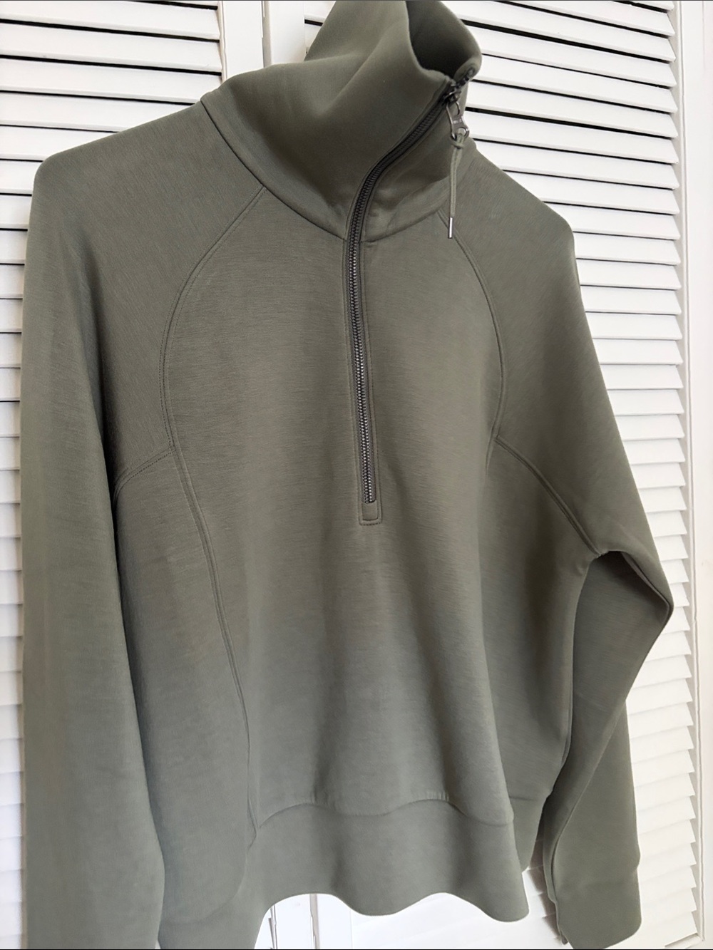 SPANX AirEssentials Half-Zip Funnel Neck Spacer Pullover Green size M - Picture 6 of 7
